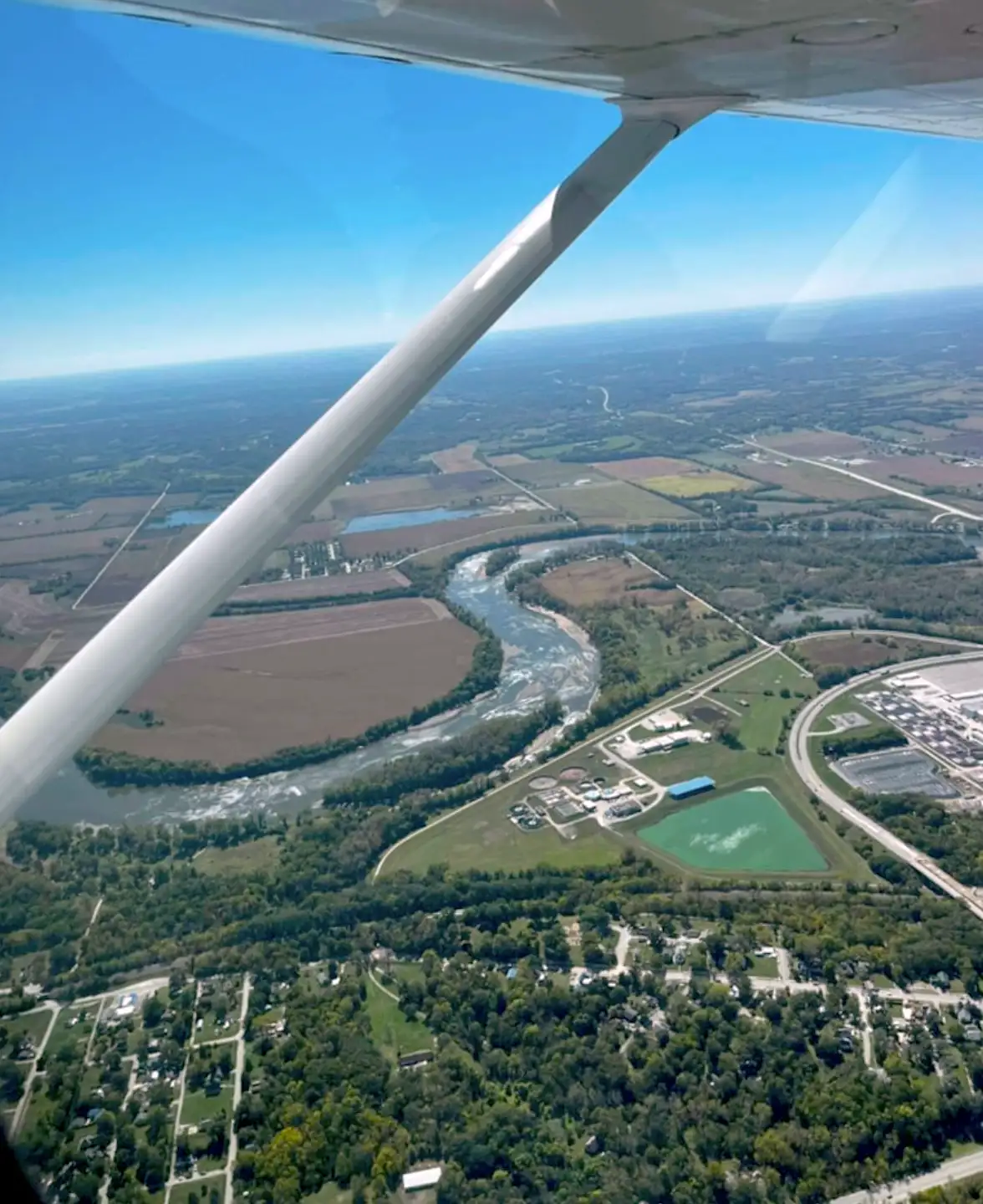Elite Flight Training view from cessna airplane cockpit during a flight exam